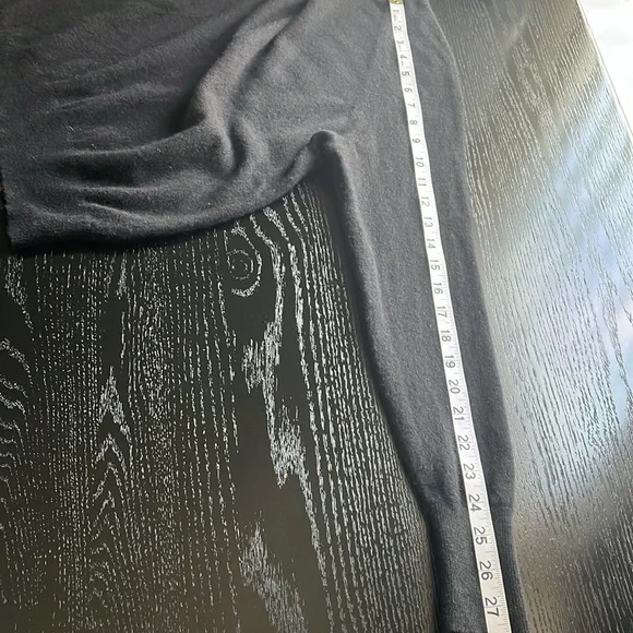 Everlane the Cashmere Mockneck Black Sweater, S - Picture 9 of 9